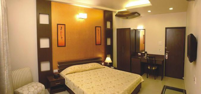 Hotel Cresent Villa